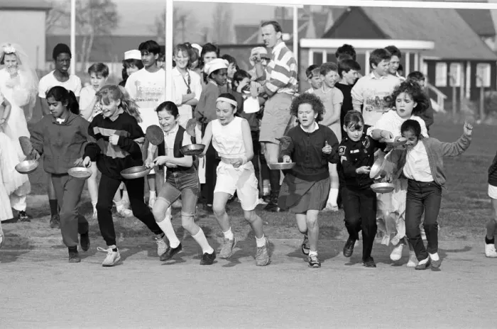 Framed Print : Ready to race... Moorend High School pupils had to wait until their timetables could Framed Print : Ready to race... Moorend High School pupils had to wait until their timetables could