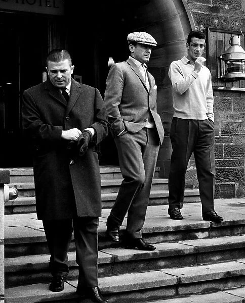 Real Madrid legends Ference Puskas & Alfredo Di Stefano with Isidro (r