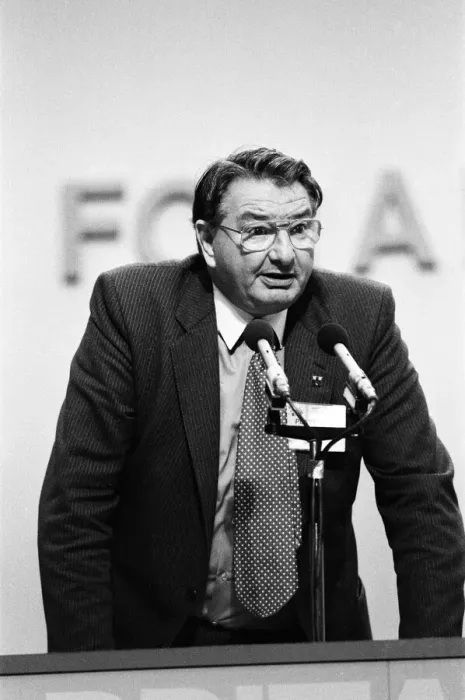 Framed Print : Red review at the last day of the Labour Party conference, Brighton. Eric Heffer