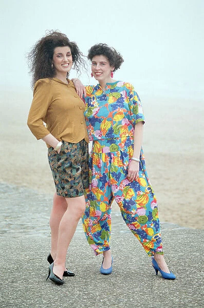 Redcar Fashion, Monday 23rd April 1990, Christine wears multi-coloured Bermuda Shorts 7