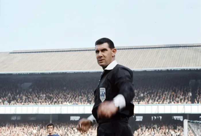 Framed Print : Referee Jack Taylor taking charge of an English league division one match, 1970