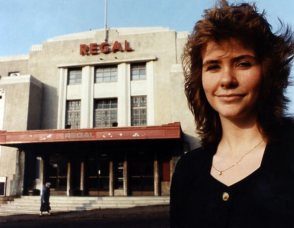 The Regal Cinema Bathgate, Scotland, 28th November 1989. Kay Lynn manager picture outside