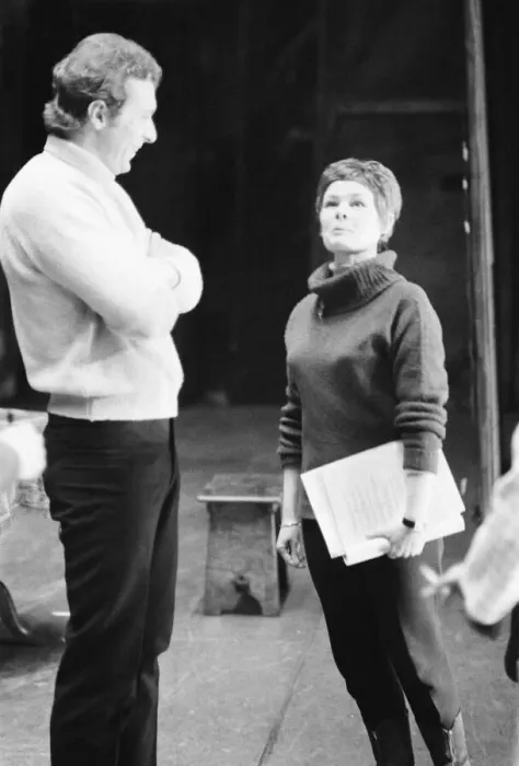 Framed Print : Rehearsals for new musical Cabaret, which opens at the Palace Theatre Framed Print : Rehearsals for new musical Cabaret, which opens at the Palace Theatre