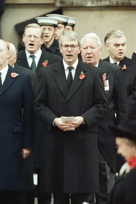 Framed Print : Remembrance Day parade at Whitehall, London. John Major, Edward Heath. 11th November 1991