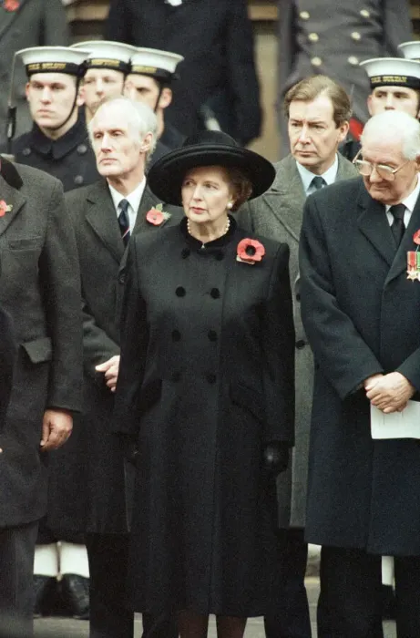 Framed Print : Remembrance Day parade at Whitehall, London. Margaret Thatcher. 11th November 1991 Framed Print : Remembrance Day parade at Whitehall, London. Margaret Thatcher. 11th November 1991
