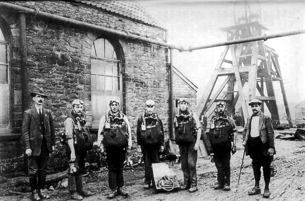 The rescue team at Hanham Colliery, Gloucestershire before the end of World War 1