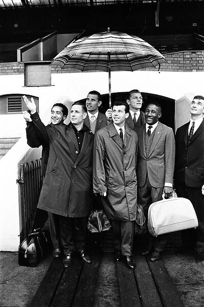Rest of the World Football Team, to face England at Wembley Stadium (23  /  10  /  1963)