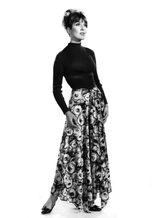 Framed Print : Reveille fashion. Anne Powell. October 1966 P006648