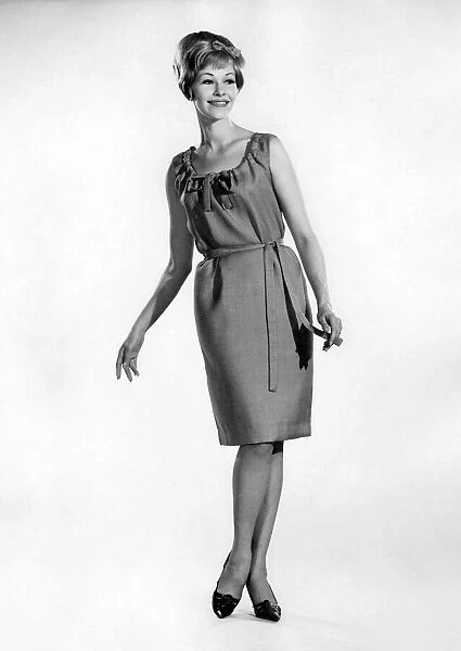 Reveille fashion. Jo Warring. October 1964 P006760