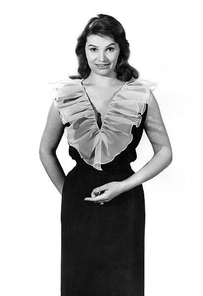 Reveille Fashions 1961: Yvonne Buckingham. December 1961 P006848