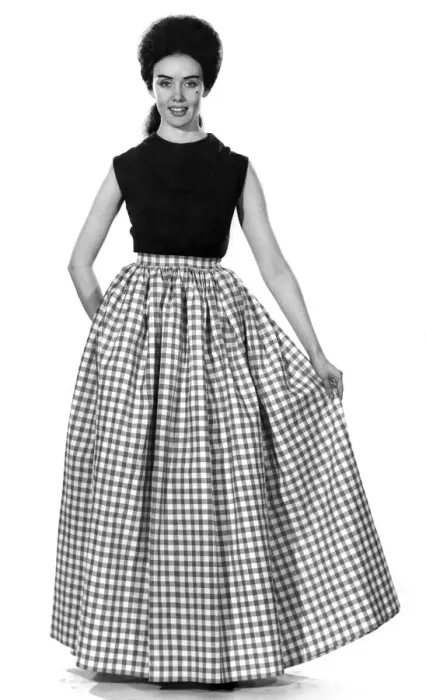 Framed Print : Reveille fashions 1962: Barbara wearing her two aprons together Framed Print : Reveille fashions 1962: Barbara wearing her two aprons together