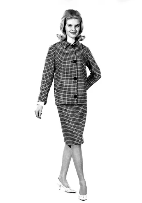 Framed Print : Reveille Fashions 1964: Maureen Walker modeling a twin set. January 1964 P007621 Framed Print : Reveille Fashions 1964: Maureen Walker modeling a twin set. January 1964 P007621
