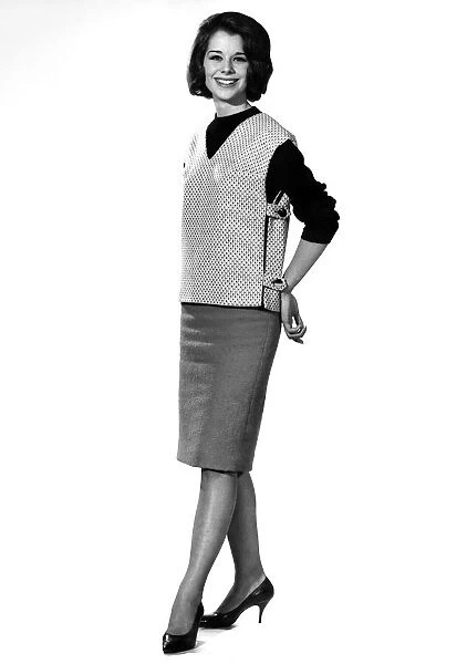 Reveille Fashions. Janet Biroth. November 1961 P008819