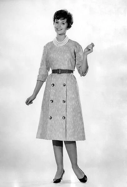 Reveille Fashions. January 1961 P008755