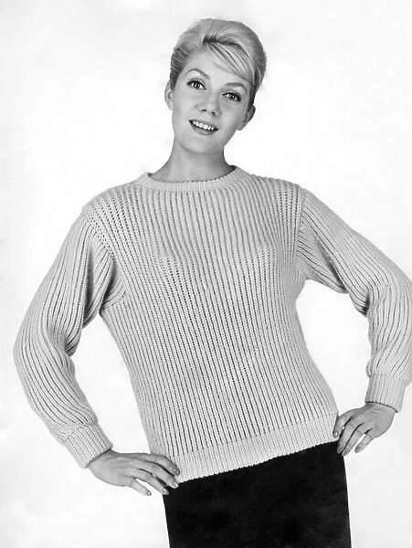 Reveille Fashions. November 1959 P006961