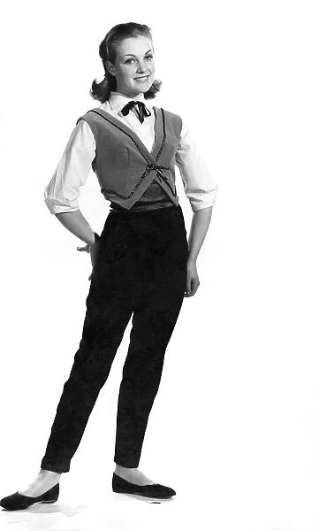 Reveille Fashions: Roma Reeves modelling slacks and a tailored waistcoat