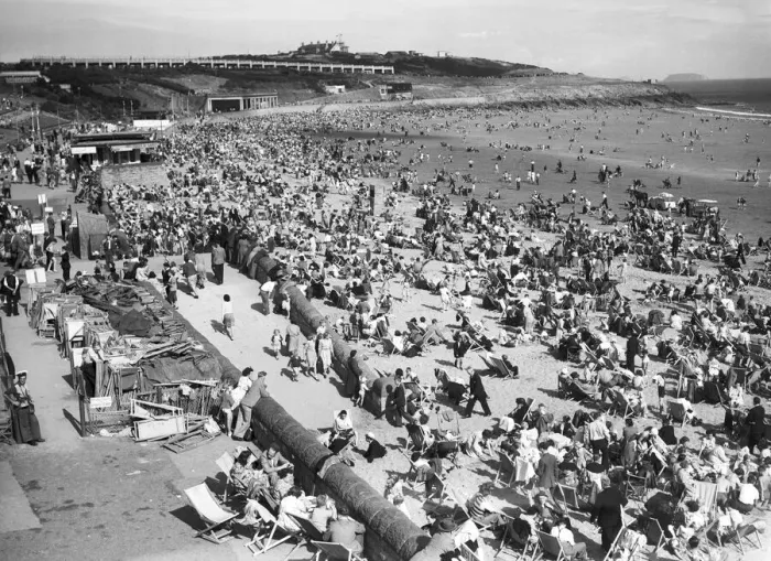 Framed Print : Rhondda miners on holiday in Barry Island, Vale of Glamorgan, Wales. 5th August 1951 Framed Print : Rhondda miners on holiday in Barry Island, Vale of Glamorgan, Wales. 5th August 1951