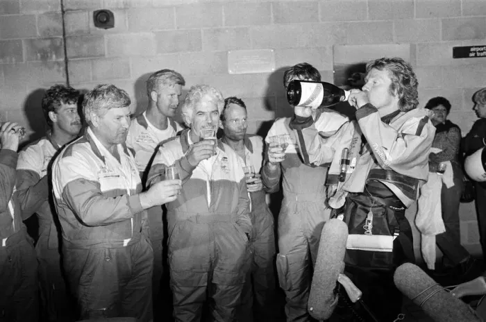 Framed Print : Richard Branson and other members of the crew from The Virgin Atlantic Challenger which Framed Print : Richard Branson and other members of the crew from The Virgin Atlantic Challenger which