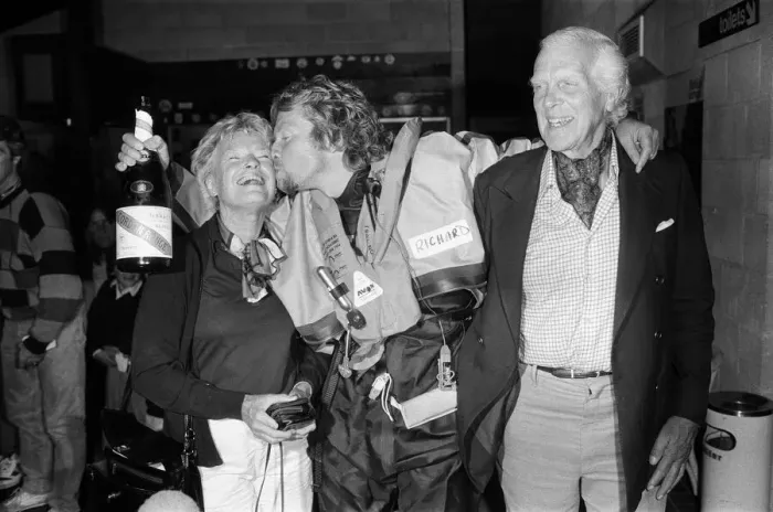 Framed Print : Richard Branson with his parents after being rescued from The Virgin Atlantic Challenger Framed Print : Richard Branson with his parents after being rescued from The Virgin Atlantic Challenger