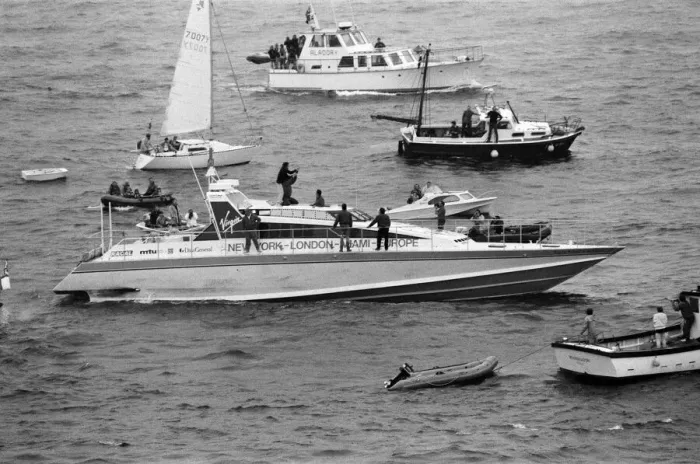 Framed Print : Richard Bransons powerboat, Virgin Atlantic Challenger breaks the trans-Atlantic sea Framed Print : Richard Bransons powerboat, Virgin Atlantic Challenger breaks the trans-Atlantic sea