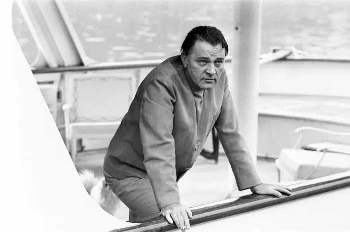 Framed Print : Richard Burton aboard his yacht Beatriz moored in London. 8th July 1968