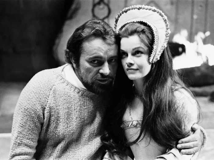 Framed Print : Richard Burton and Genevierer Bujold, his new leading lady Framed Print : Richard Burton and Genevierer Bujold, his new leading lady
