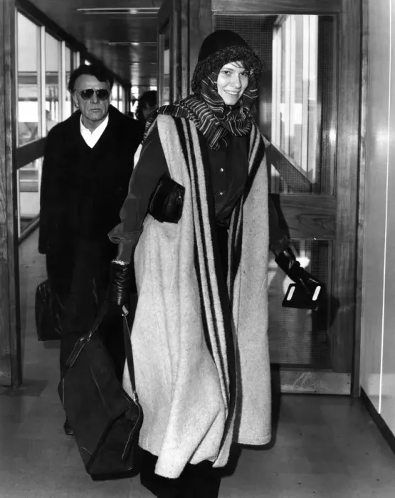 Framed Print : Richard Burton and his wife Suzy left London today for Geneva