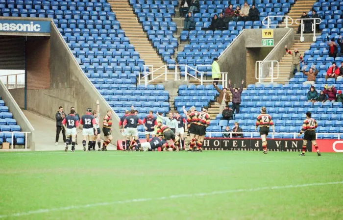 Framed Print : Richmond 40-22 London Scottish, English Rugby Union Premiership match at the Madejski Framed Print : Richmond 40-22 London Scottish, English Rugby Union Premiership match at the Madejski