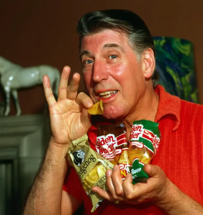 Framed Print : Rikki Fulton eating crisps June 1984 A©mirrorpix Framed Print : Rikki Fulton eating crisps June 1984 A©mirrorpix