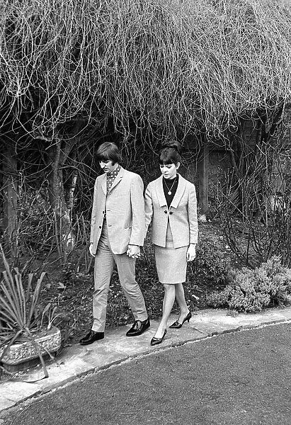 Ringo Starr 12th February 1965 and Wife Maureen Starr At their Home Mirrorpix