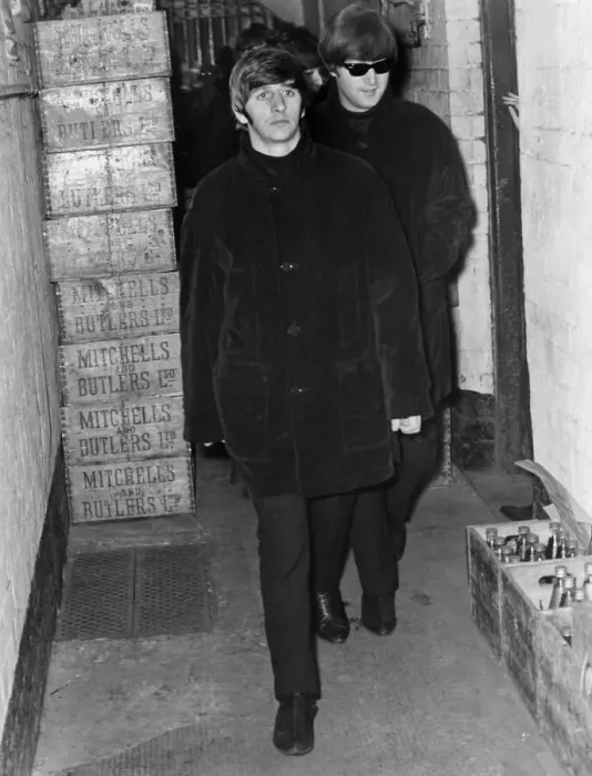 Framed Print : Ringo Starr and John Lennon walking from Stephenson Place, Birmingham Framed Print : Ringo Starr and John Lennon walking from Stephenson Place, Birmingham