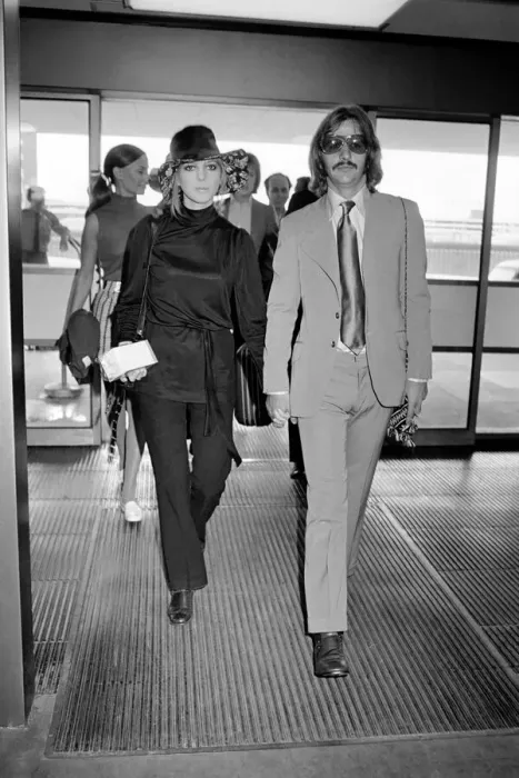 Framed Print : Ringo Starr and his wife Maureen at Heathrow Airport leaving for Nice