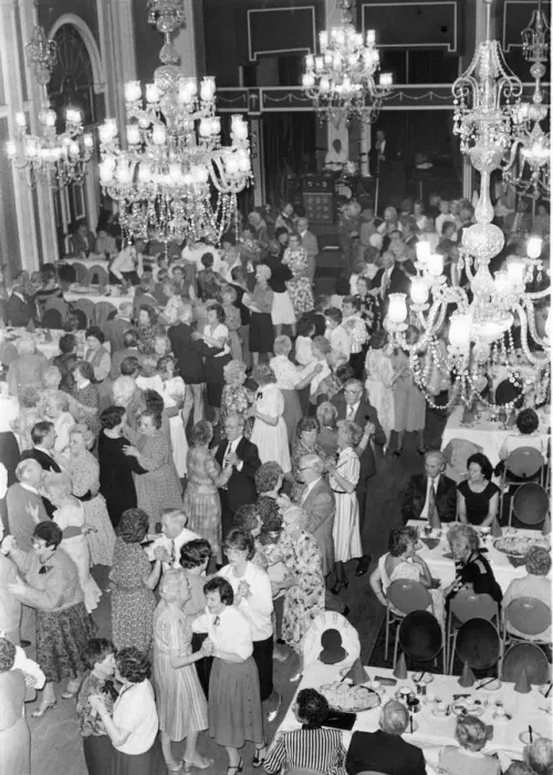 Framed Print : The Ringtons - Sunday Sun Tea Dance at the Old Assembly Rooms in Newcastle Framed Print : The Ringtons - Sunday Sun Tea Dance at the Old Assembly Rooms in Newcastle