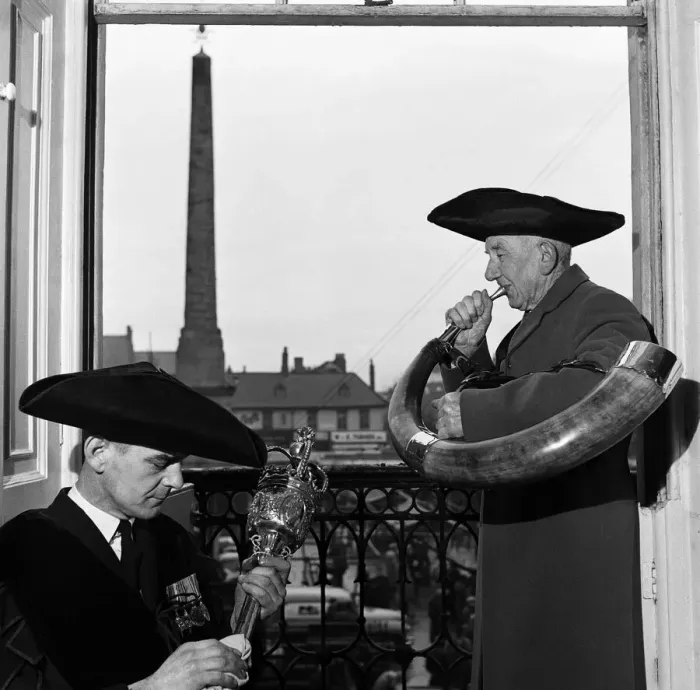 Framed Print : Ripon Hornblowers Tom and Cyril Horley, Ripon, North Yorkshire. January 1953