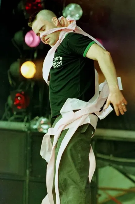 Framed Print : Robbie Williams T in the Park Concert 11th July 1998 T in the Park 98 singer Robbie