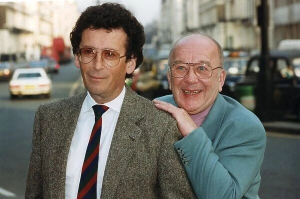 Robert Powell and Roy Barraclough at theatre press call - 01  /  02  /  1993