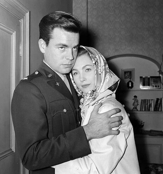 Robert Wagner and Shirley Anne Field in a scene from the film 'The War Lover'