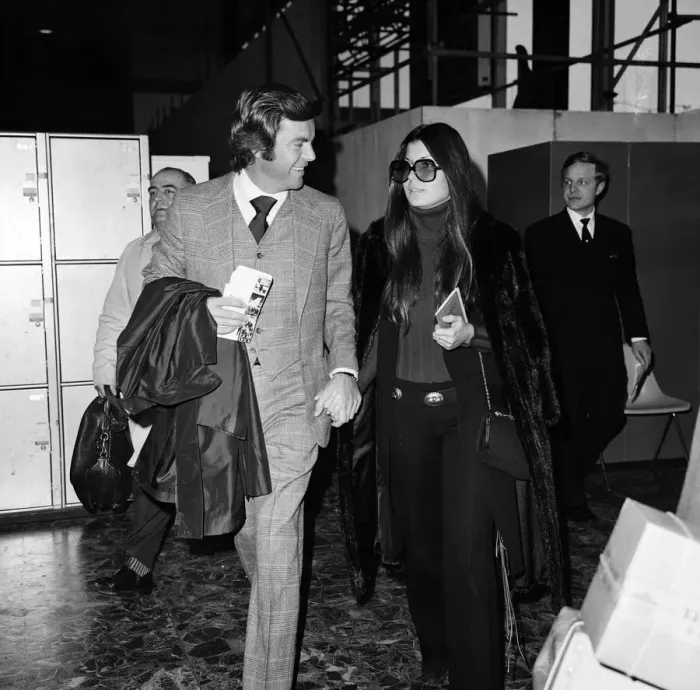 Framed Print : Robert Wagner and Tina Sinatra left Heathrow Airport hand in hand for Los Angeles today