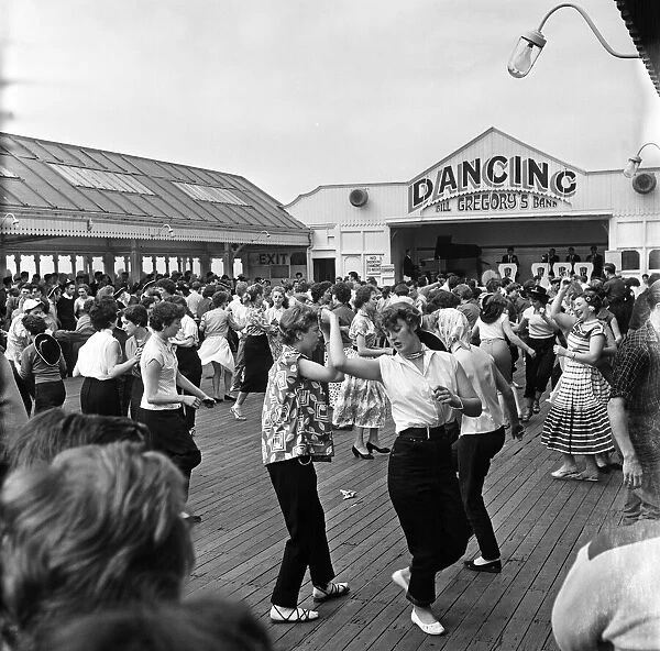 Rock n Roll session on the pier a Blackpool, Lancashire. 18th July 1957