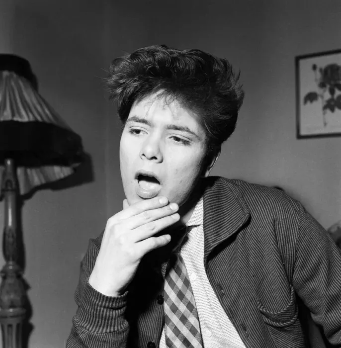 Framed Print : Rock and roll singer Cliff Richard who was attacked this evening whilst performing Framed Print : Rock and roll singer Cliff Richard who was attacked this evening whilst performing