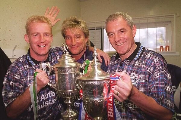 Rod Stewart Celtic manager Tommy Burns Rangers football manager Walter Smith Scottish cup