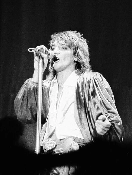 Rod Stewart performing on stage at the Odeon in Birmingham 30th November 1976