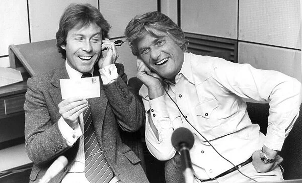 Roddy Llewellyn and Pete Murray in radio studio - June 1978 28  /  06  /  1978
