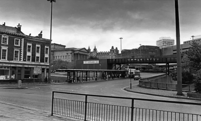 Framed Print : Roe Street, Liverpool, Merseyside, England, Picture shows pedestrians Framed Print : Roe Street, Liverpool, Merseyside, England, Picture shows pedestrians