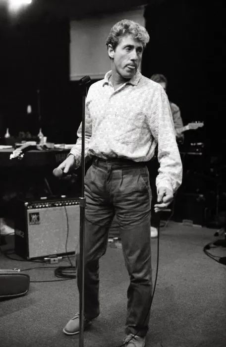 Framed Print : Roger Daltrey former singer of The Who'- November 1985 Is rehearsing Framed Print : Roger Daltrey former singer of The Who'- November 1985 Is rehearsing