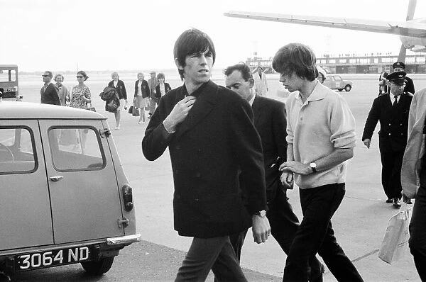 The Rolling Stones arrive at Manchester from London. l-r Keith Richards