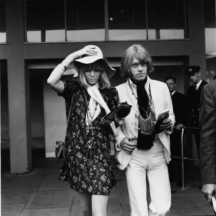 Framed Print : Rolling Stones: Brian Jones with girlfriend Anita Pallenberg July 1967 Framed Print : Rolling Stones: Brian Jones with girlfriend Anita Pallenberg July 1967