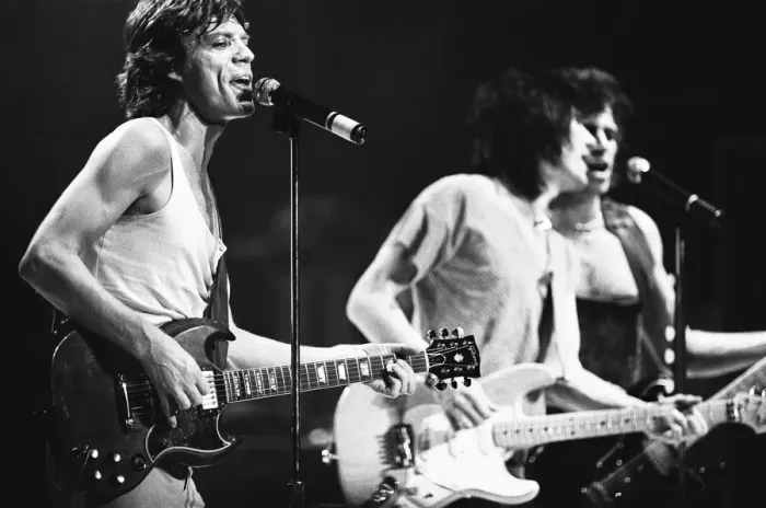 Framed Print : The Rolling Stones in concert at the Capital Theatre Aberdeen. 26th May 1982 Framed Print : The Rolling Stones in concert at the Capital Theatre Aberdeen. 26th May 1982