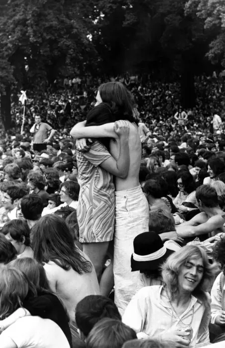 Framed Print : Rolling Stones concert in Hyde Park, London, 5th July 1969 Framed Print : Rolling Stones concert in Hyde Park, London, 5th July 1969