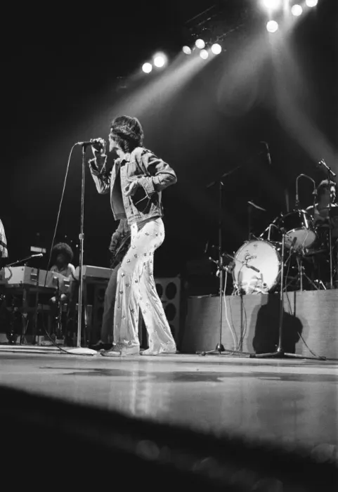 Framed Print : The Rolling Stones at the Empire Stadium, Wembley, London, Mick Jagger performing Framed Print : The Rolling Stones at the Empire Stadium, Wembley, London, Mick Jagger performing